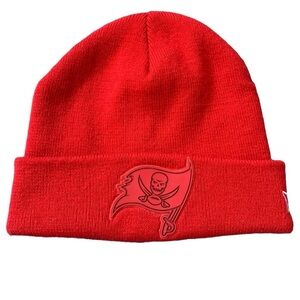 🎉 Bundle 3/$10 New Era Tampa Bay Buccaneers Beanie Hat